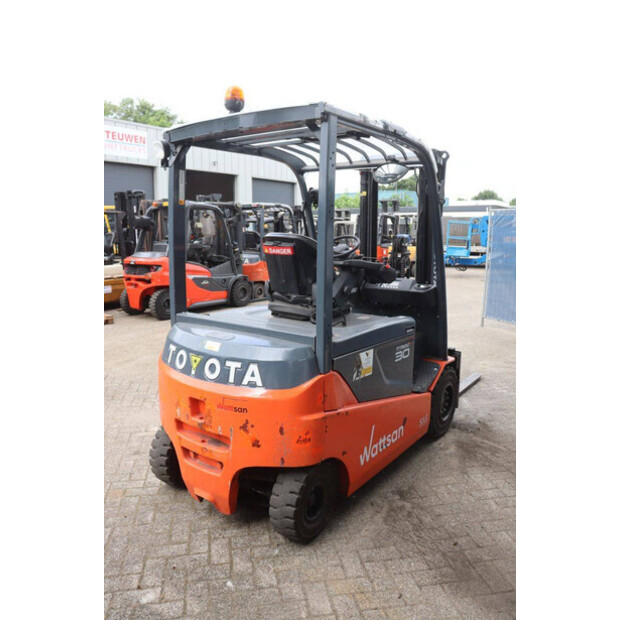 2013 Toyota 8FBMT30-48717924