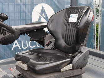 2013-toyota-8fbmt30-1476685-48717940