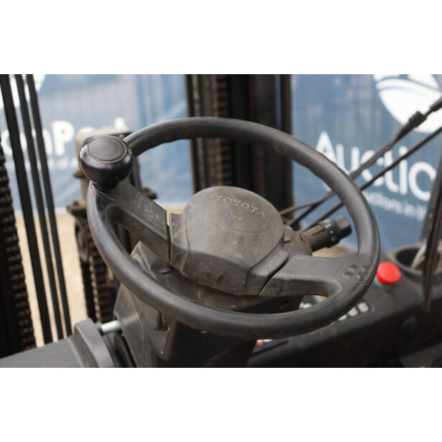 2016 Toyota 8FBMKT25-48717974