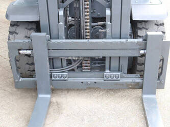 2023-linde-h25d-01-48718025