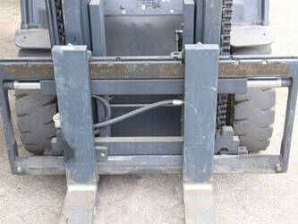 2012-fenwick-linde-e30-01-48718059