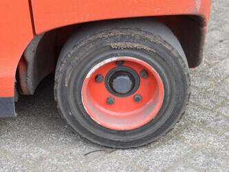 2012-fenwick-linde-e30-01-48718062