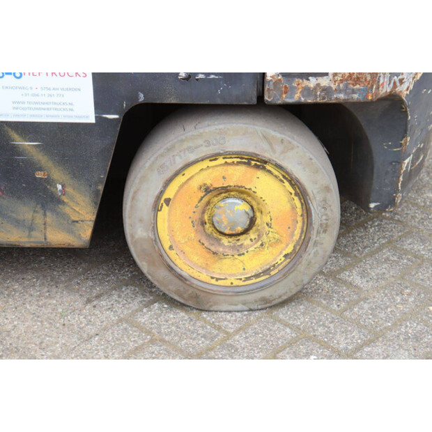 2000 Hyster E5.50XL-48718126