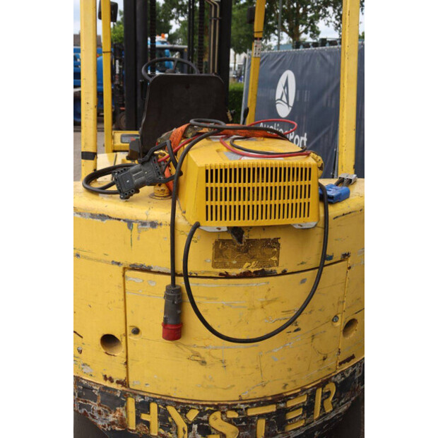 2000 Hyster E5.50XL-48718130