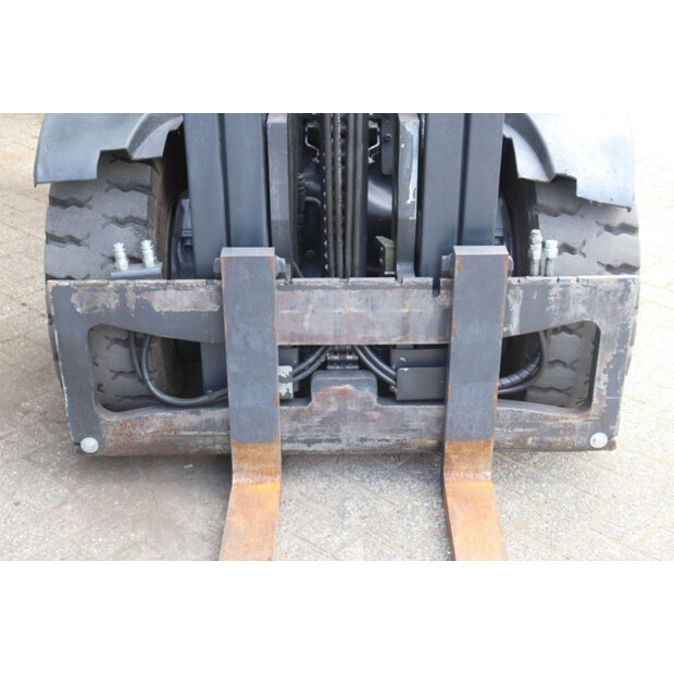 2010 ليندي H25T-01-48718189