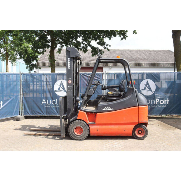 2000 Linde E25/600-02-48718211