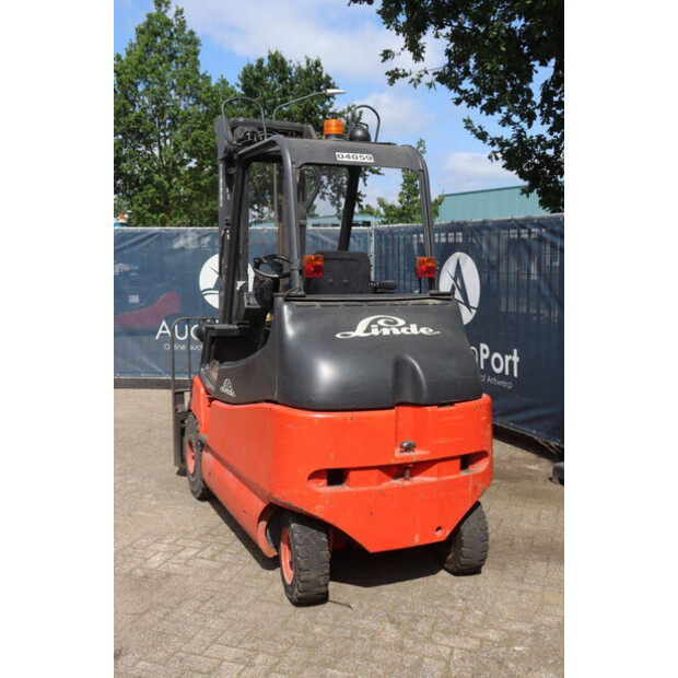 2000 Linde E25/600-02-48718213