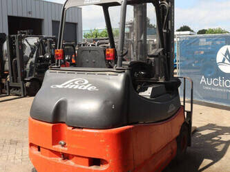 2000-linde-e25-600-02-48718215
