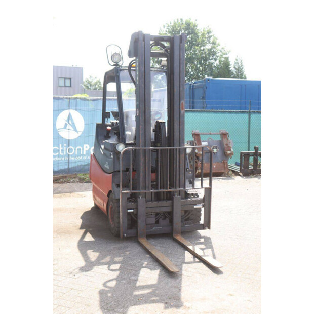 2000 Linde E25/600-02-48718216