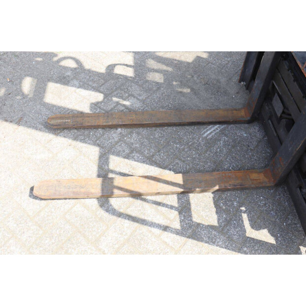 2000 Linde E25/600-02-48718220