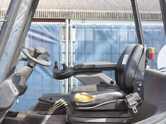 2000-linde-e25-600-02-48718233