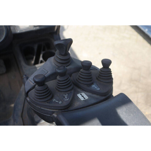 2000 Linde E25/600-02-48718238