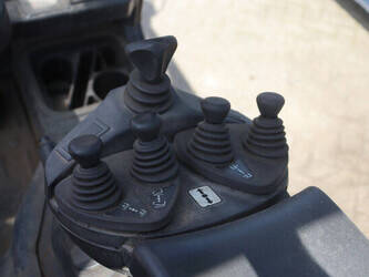 2000-linde-e25-600-02-48718238