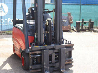 2010-fenwick-linde-e20ph-01-48718292