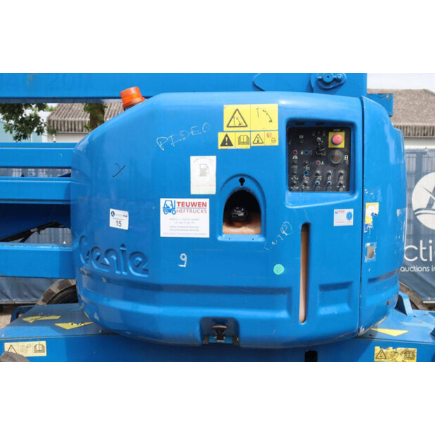 2006 جيني Z-45/25-48718392