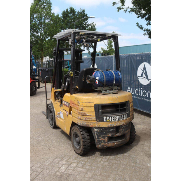 1997 Caterpillar GP25-48718520