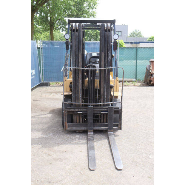 1997 Caterpillar GP25-48718524