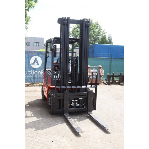 2026 EP Equipment EFL 30 Pro-48718556