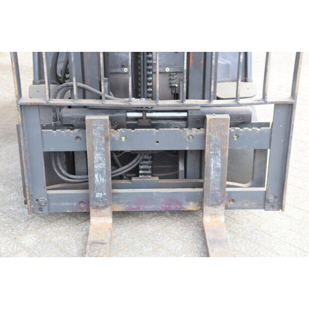 2016 Linde E25L-01-48718600