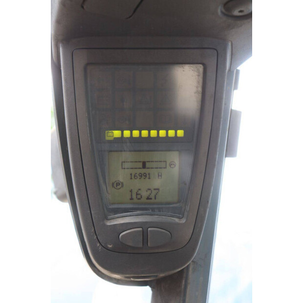 2016 Linde E25L-01-48718616