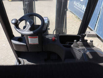 2018-fenwick-linde-e18ph-02-48718671
