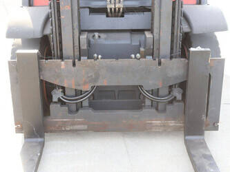 2015-linde-h40t-02-1476726-48719309