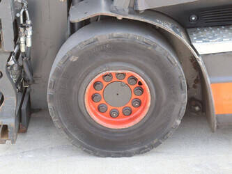 2019-fenwick-linde-e25-01-48719456