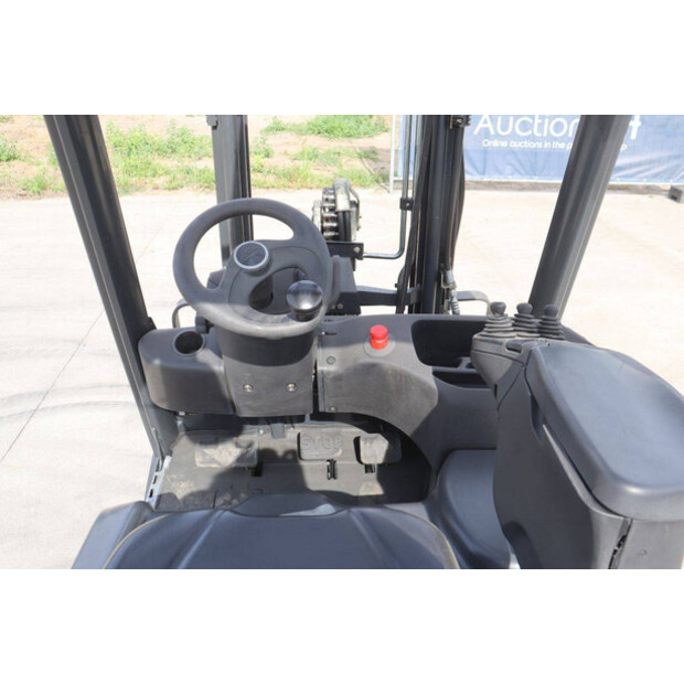 2017 Linde E16C-02-48719530