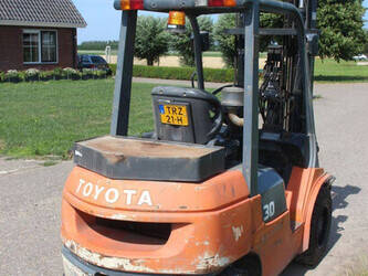 2006-toyota-62-7fdf30-1476740-48719735