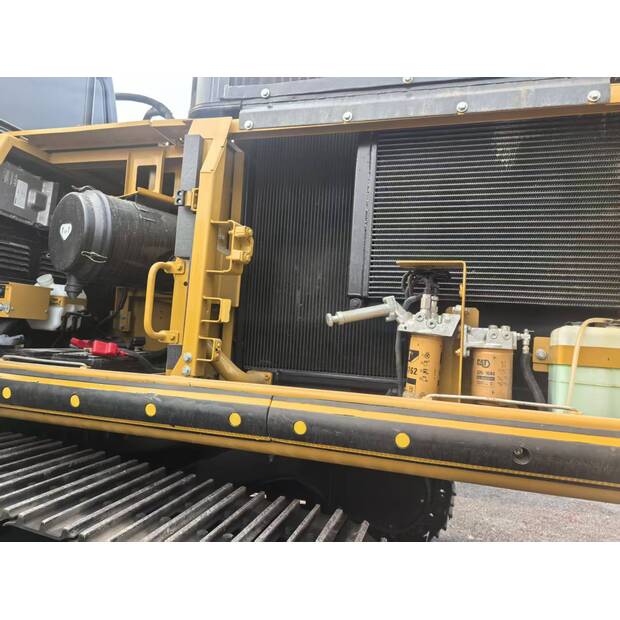2024 Caterpillar 330D-48743624