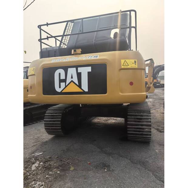 2024 Caterpillar 330D-48743625