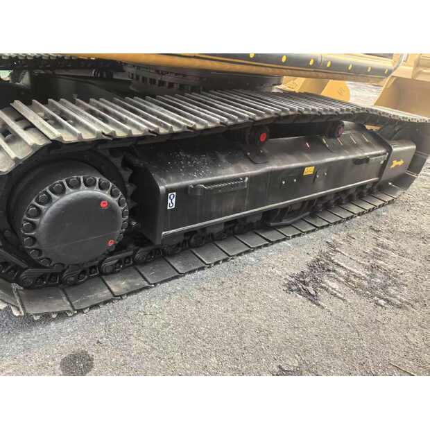 2024 Caterpillar 330D-48743696