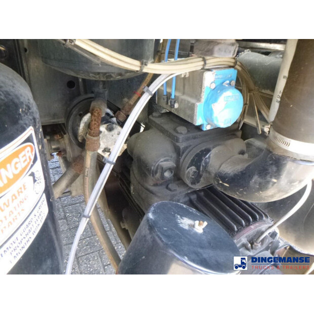 2017 DAF LF 250-48744682
