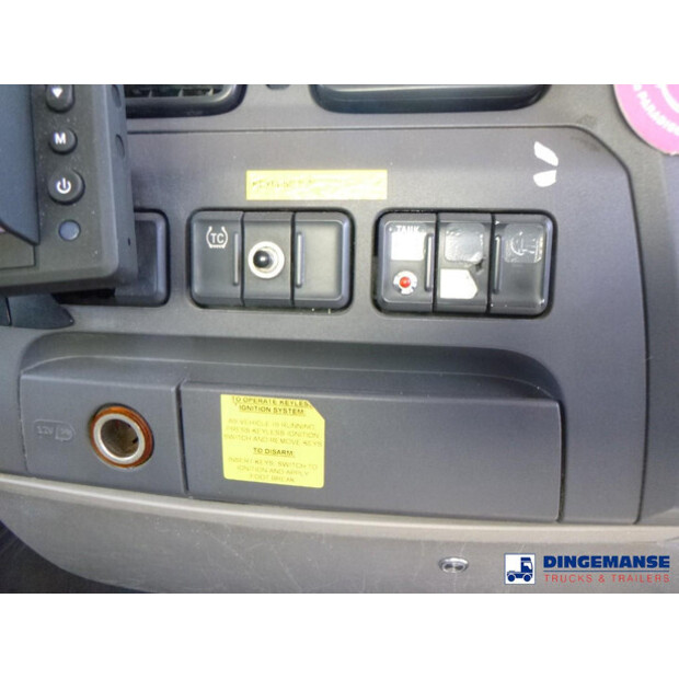 2017 DAF LF 250-48744697