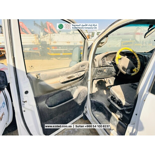 2007 Hyundai H-1-48745203