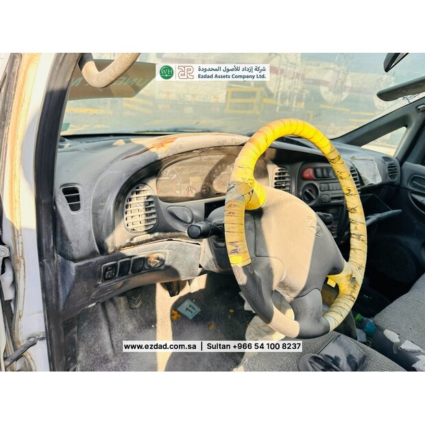 2007 Hyundai H-1-48745219