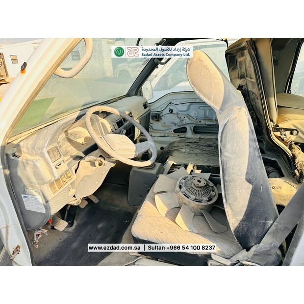 2008 MITSUBISHI L300-48745262