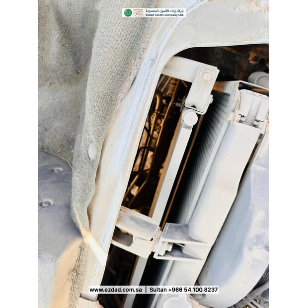 2009 ميتسوبيشي L300-48745346