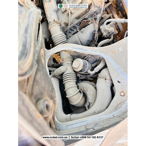 2009 ميتسوبيشي L300-48745352