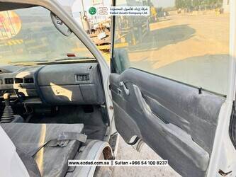 2009-mitsubishi-l300-48745353