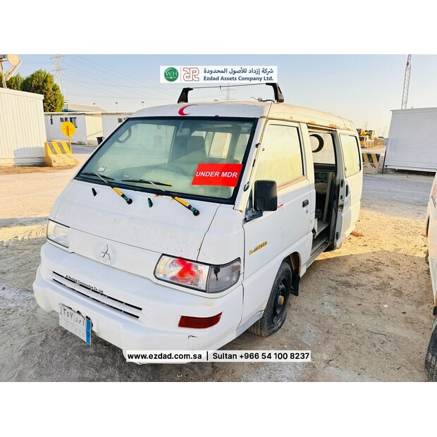 2009 ميتسوبيشي L300-48745362