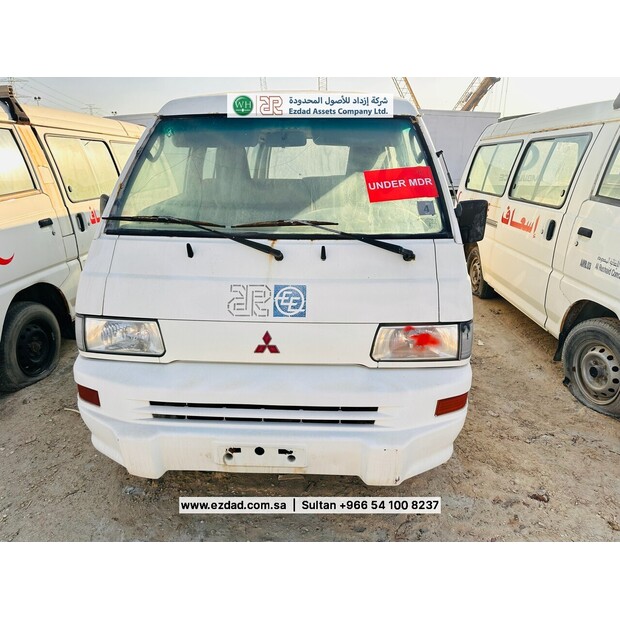 2011 ميتسوبيشي L300-48745367