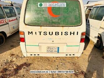 2011-mitsubishi-l300-1477240-48745371