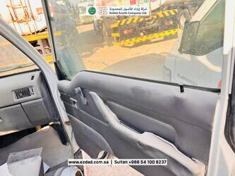 2011-mitsubishi-l300-1477240-48745372
