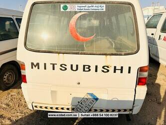 2011-mitsubishi-l300-1477240-48745379