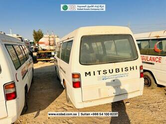 2011-mitsubishi-l300-1477240-48745387