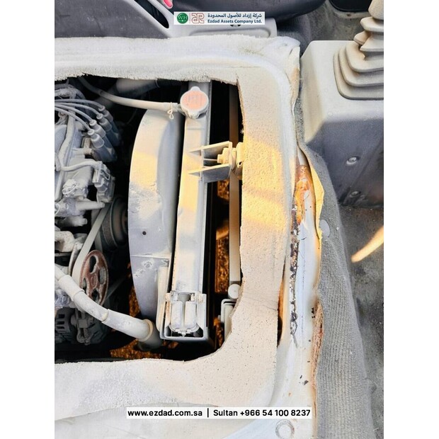 2011 ميتسوبيشي L300-48745389