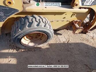 2013-caterpillar-216b-48745481