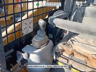 2013-caterpillar-216b-48745485