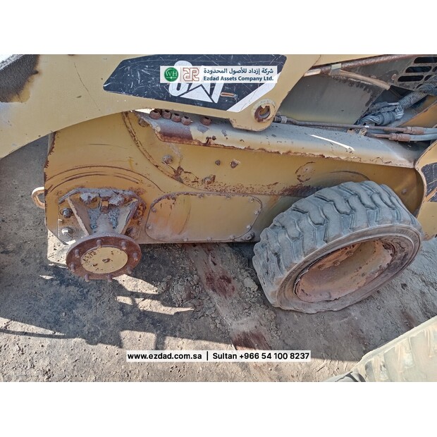2013 Caterpillar 216B-48745598
